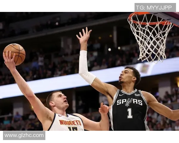 马刺与火箭激战常规赛经典对决再现篮球魅力与激情